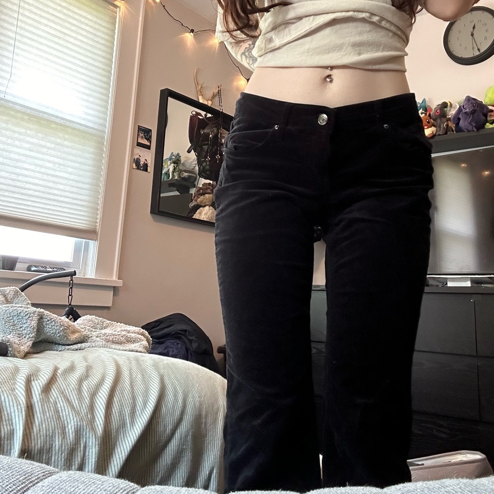 Black low rise corduroy pants